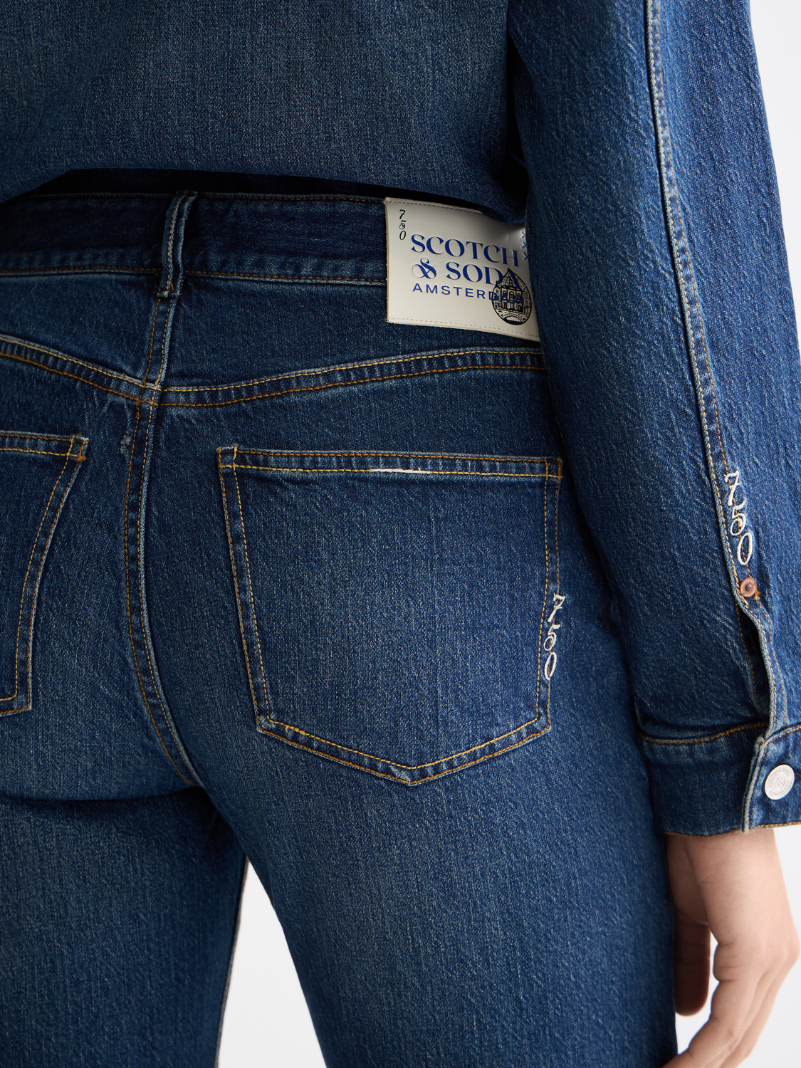 ג'ינס ארוך לנשים The Sky - Straight Leg – Let It Rain 750